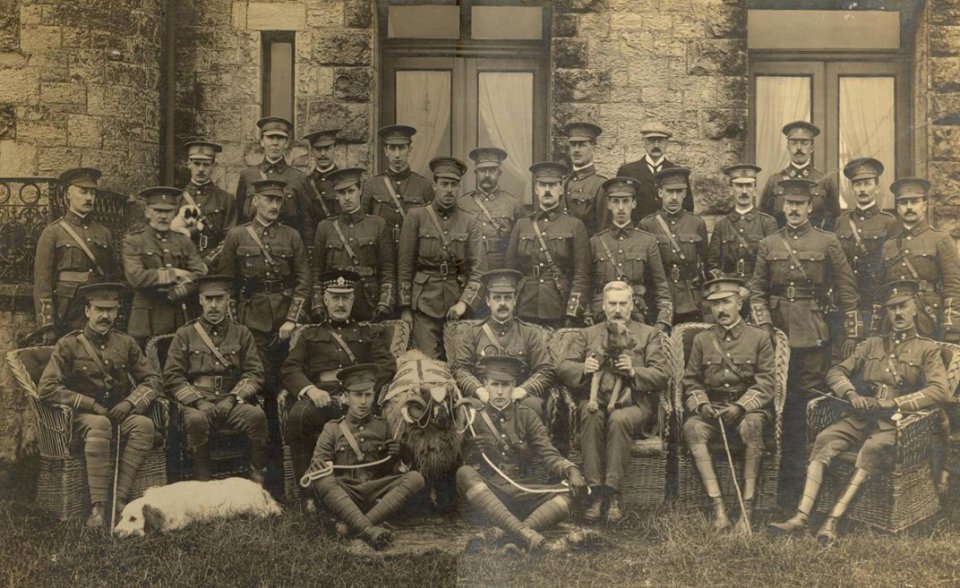 officers 1909