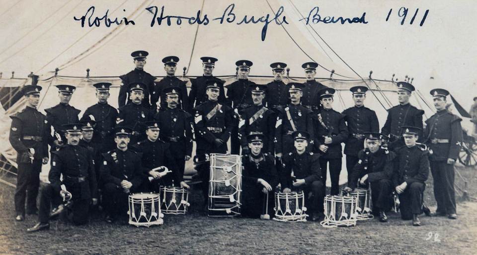 Robin Hood Bugle band 1911
